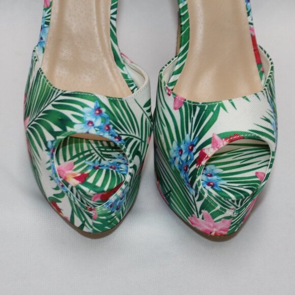 Shoe Dazzle Floral Platform Heels - Picture 11 of 15